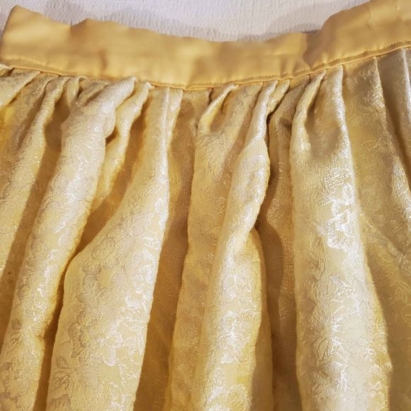 Custom Made, Park Quality, Plus Size Snow White Costume w/ Accessories - Picture 3 of 10